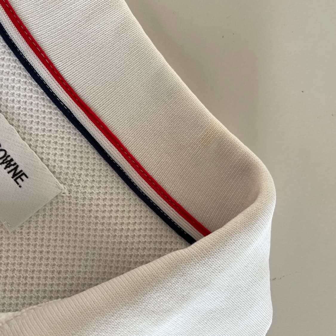 톰브라운 화이트 PK 반팔 티셔츠 상품이미지6