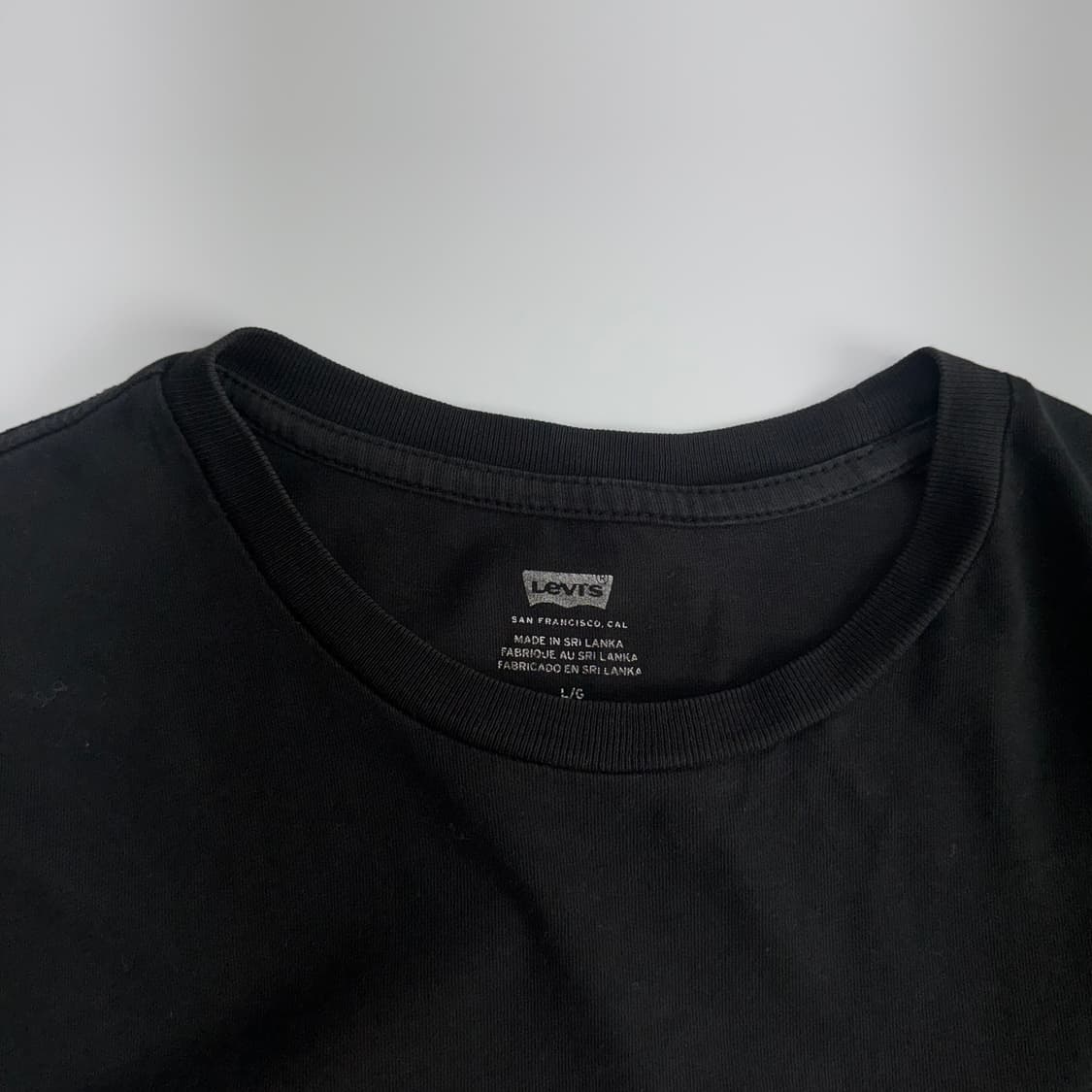 Levis 리바이스 레드 로고 블랙 반팔티 상품이미지5