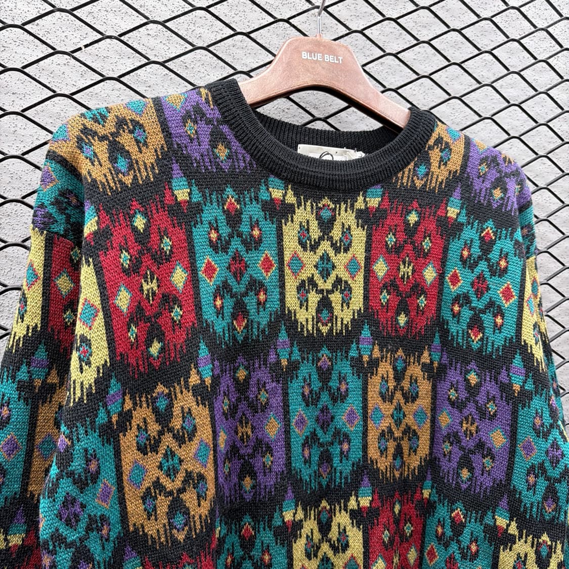 올오버 에스닉 패턴 니트 리브배색 디테일 멀티컬러 상품이미지4