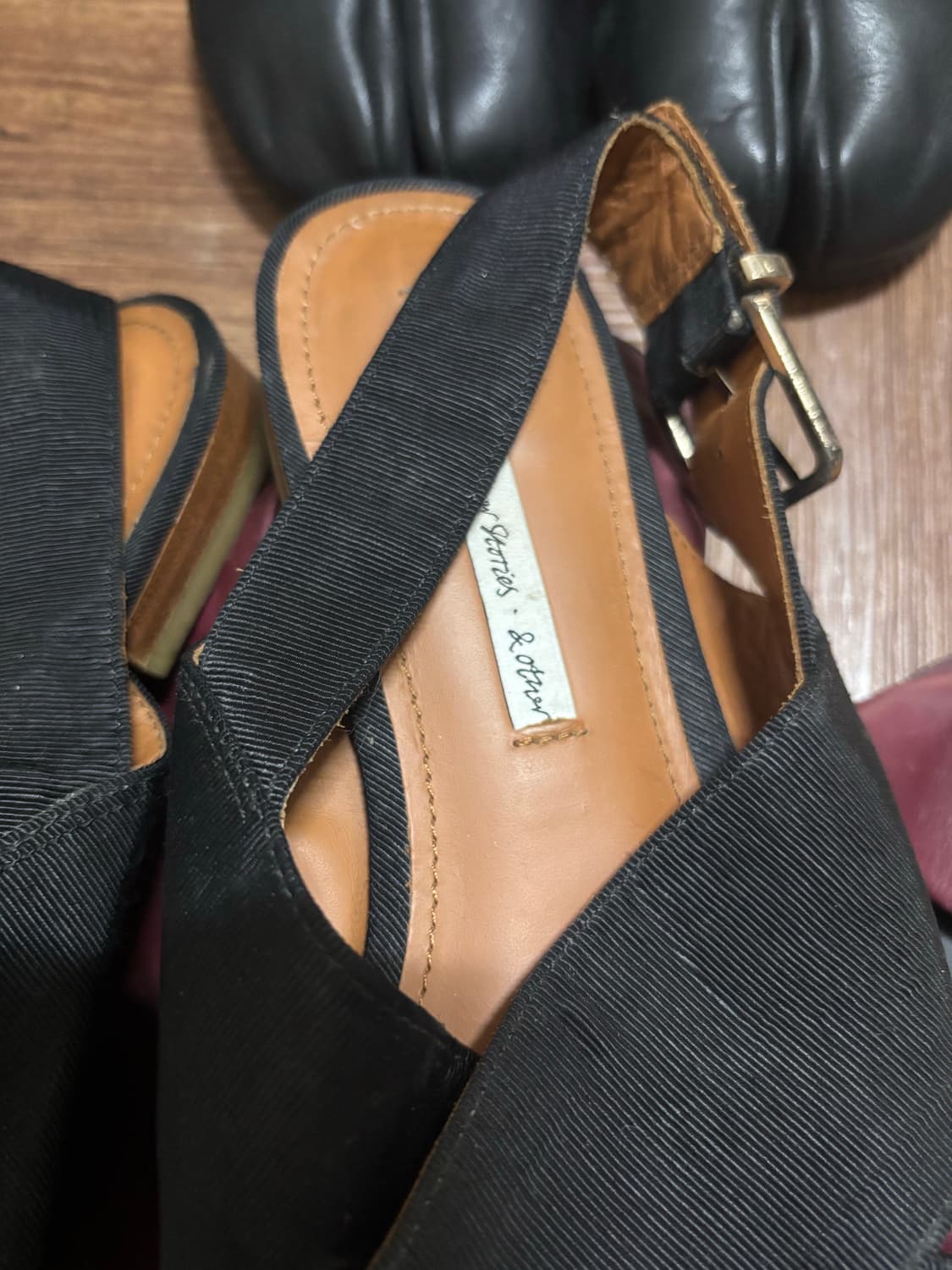 앤아더스토리즈 웨빙샌들 38 상품이미지2