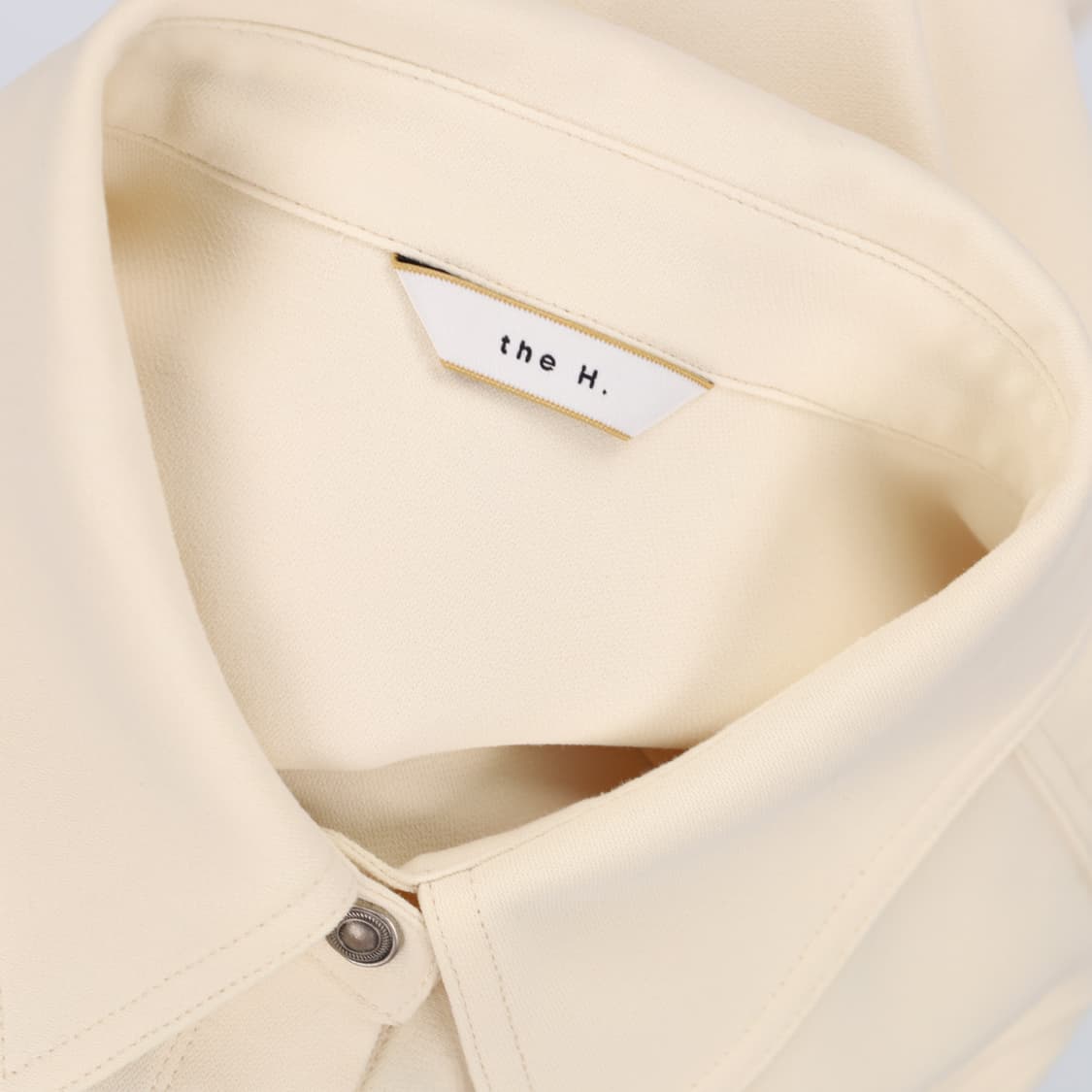 [95] 신형 헤지스 여성 포켓배색 긴팔 셔츠 블라우스 아이보리 3782 상품이미지6