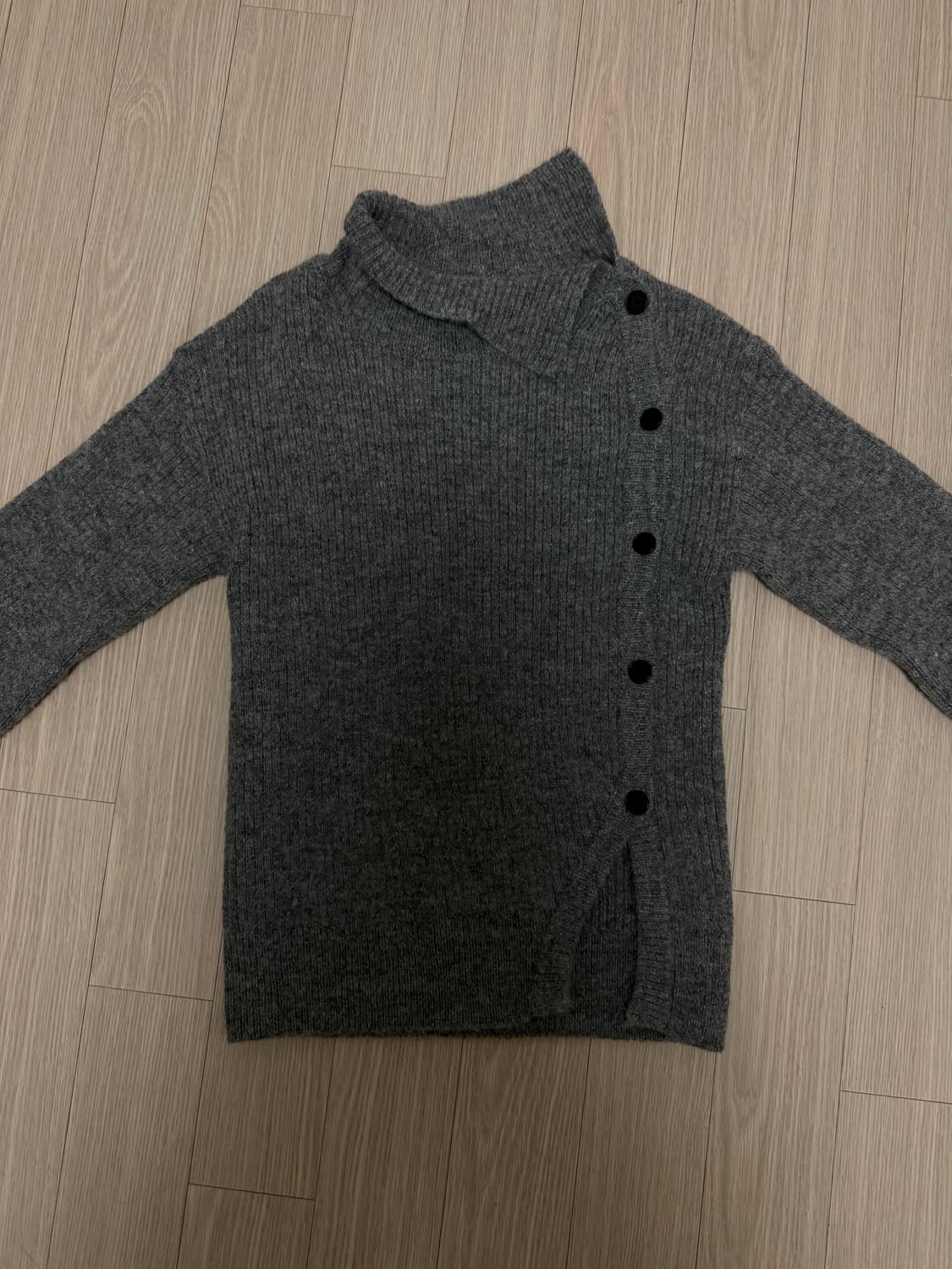 미세키 서울 니트 (side button knit) grey  상품이미지3