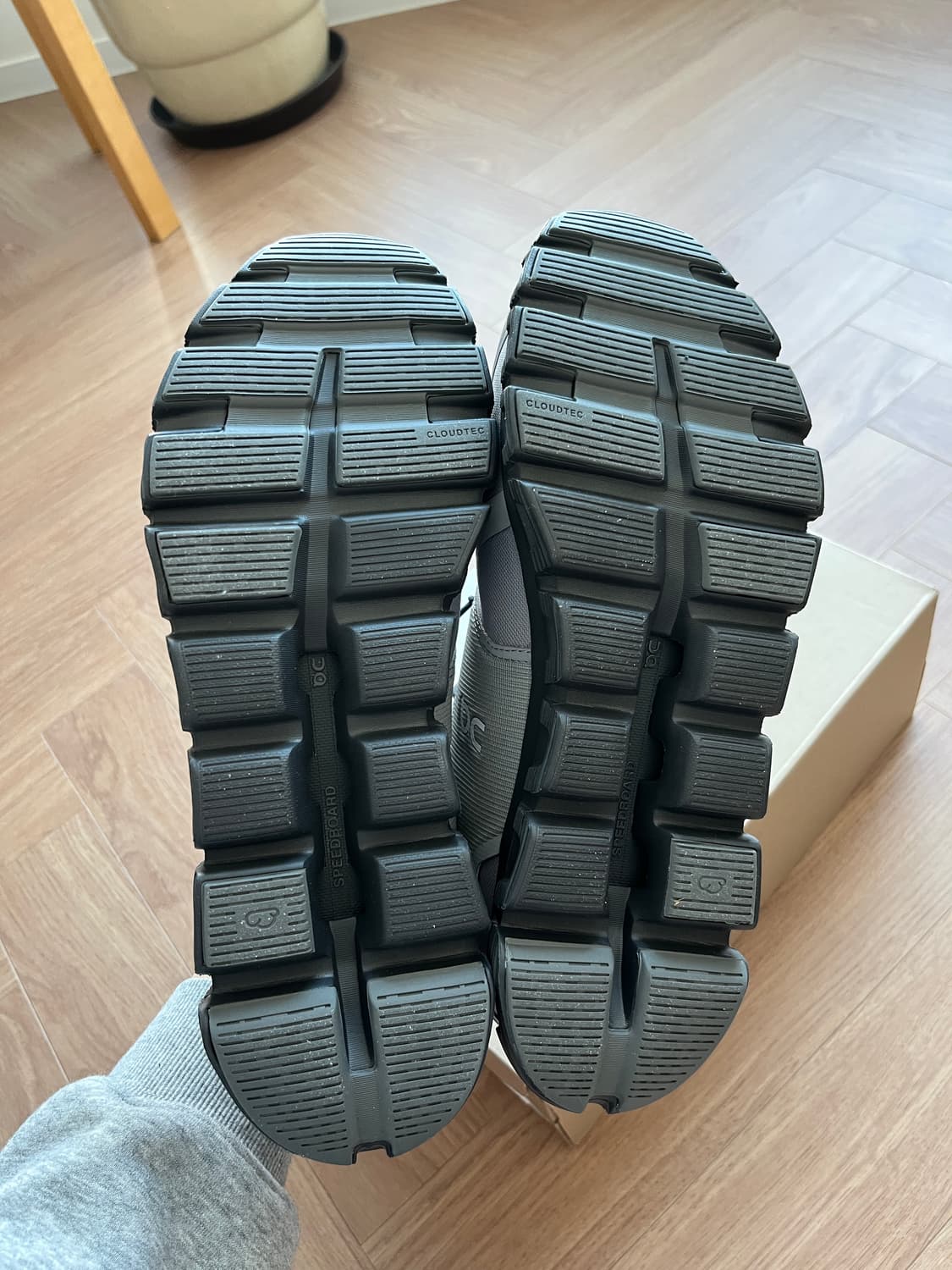 온러닝 클라우드 6 WP 알로이 울프 290mm 상품이미지7