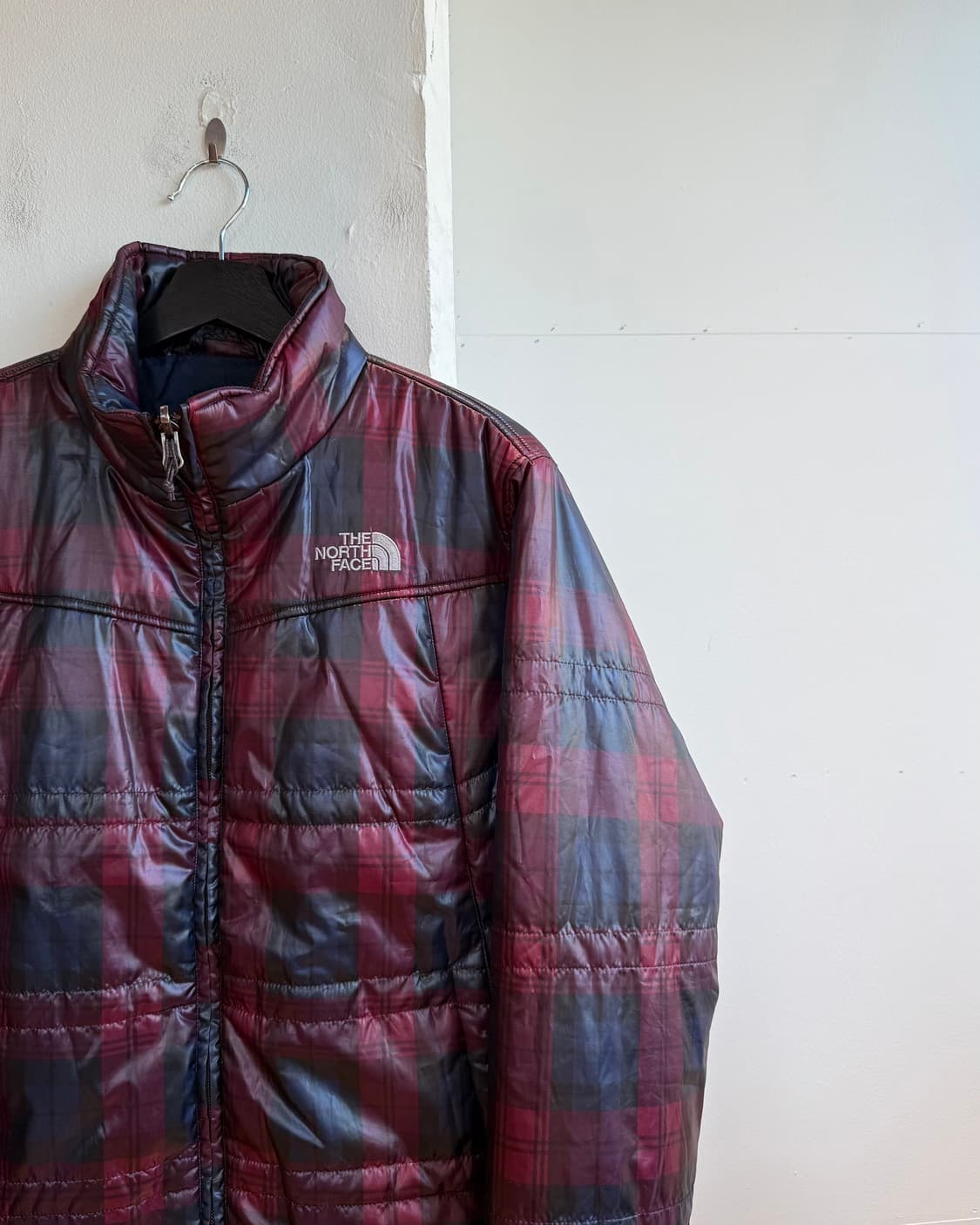 노스페이스 레드 체크 패딩 점퍼  상품이미지5