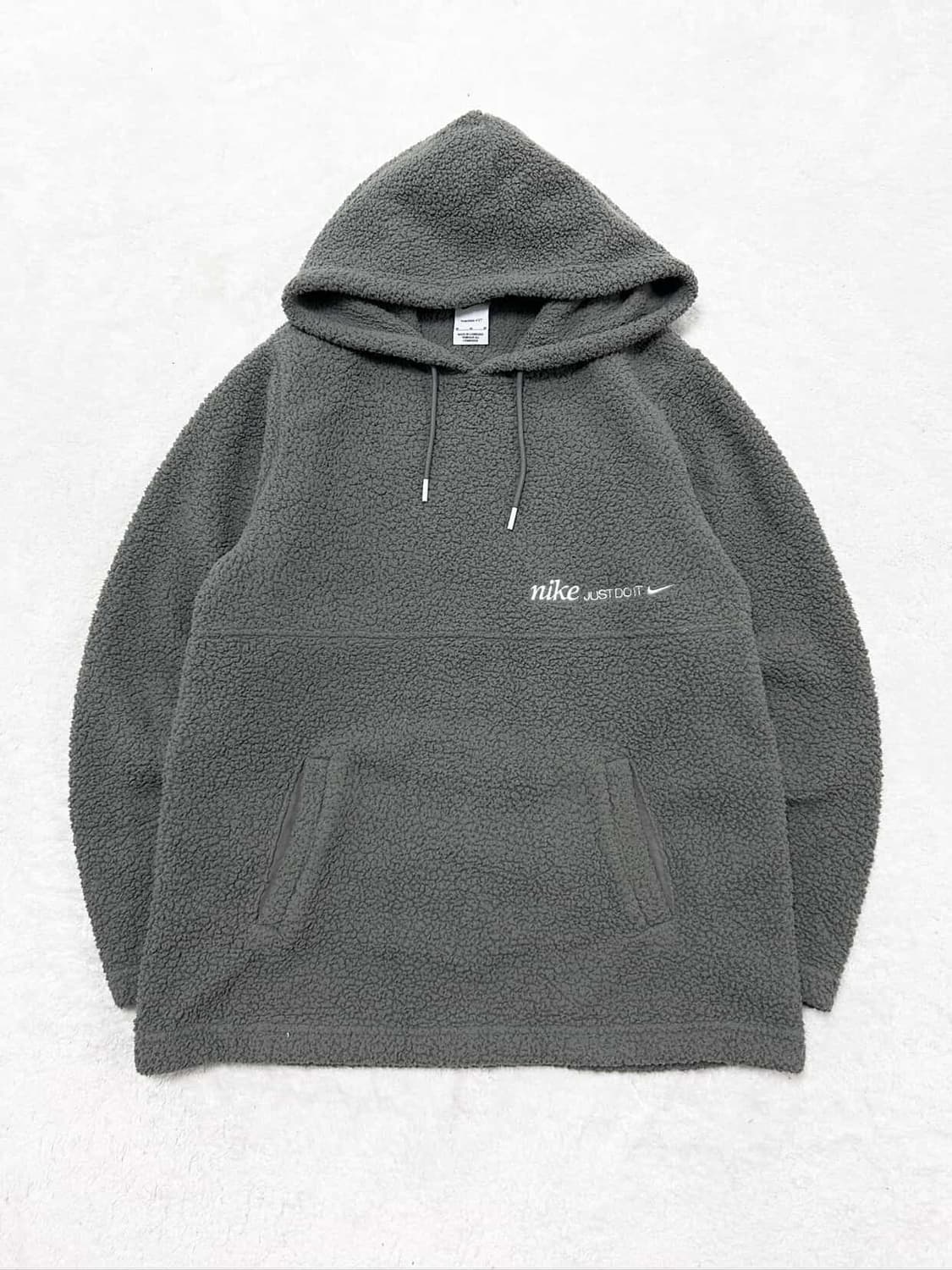 나이키 자수로고 그레이 뽀글이 후드 상품이미지5