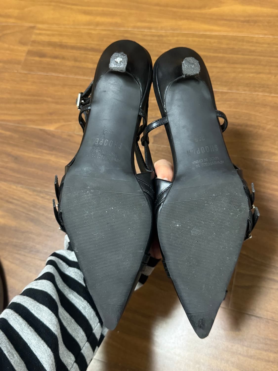 슈펜 스틸레토 버클 슬링백 블랙 235 상품이미지5