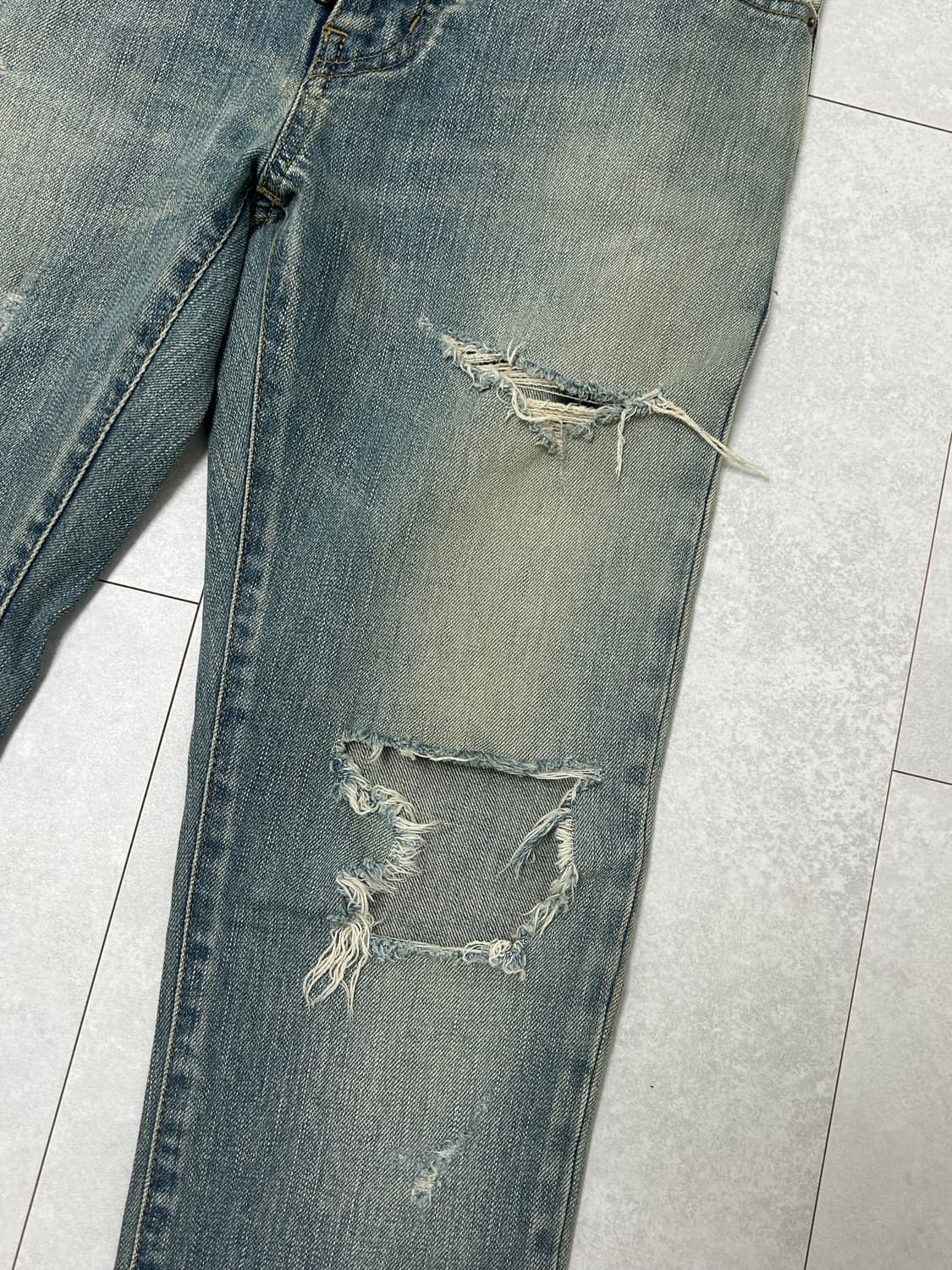 생로랑 무파진(에디진) 상품이미지3