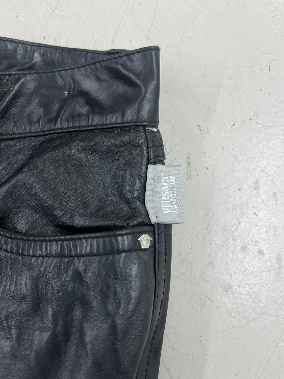 베르사체 레더팬츠 상품이미지4