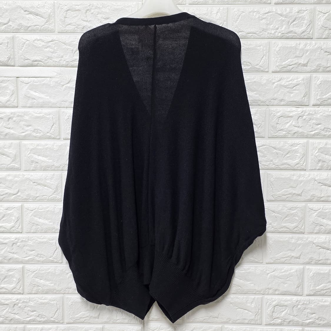 택포// Pure DKNY 블랙 가디건 P/S 상품이미지4