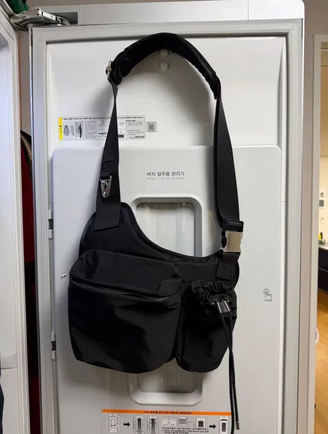 SOE READY TO WEAR 남자 크로스백 상품이미지1