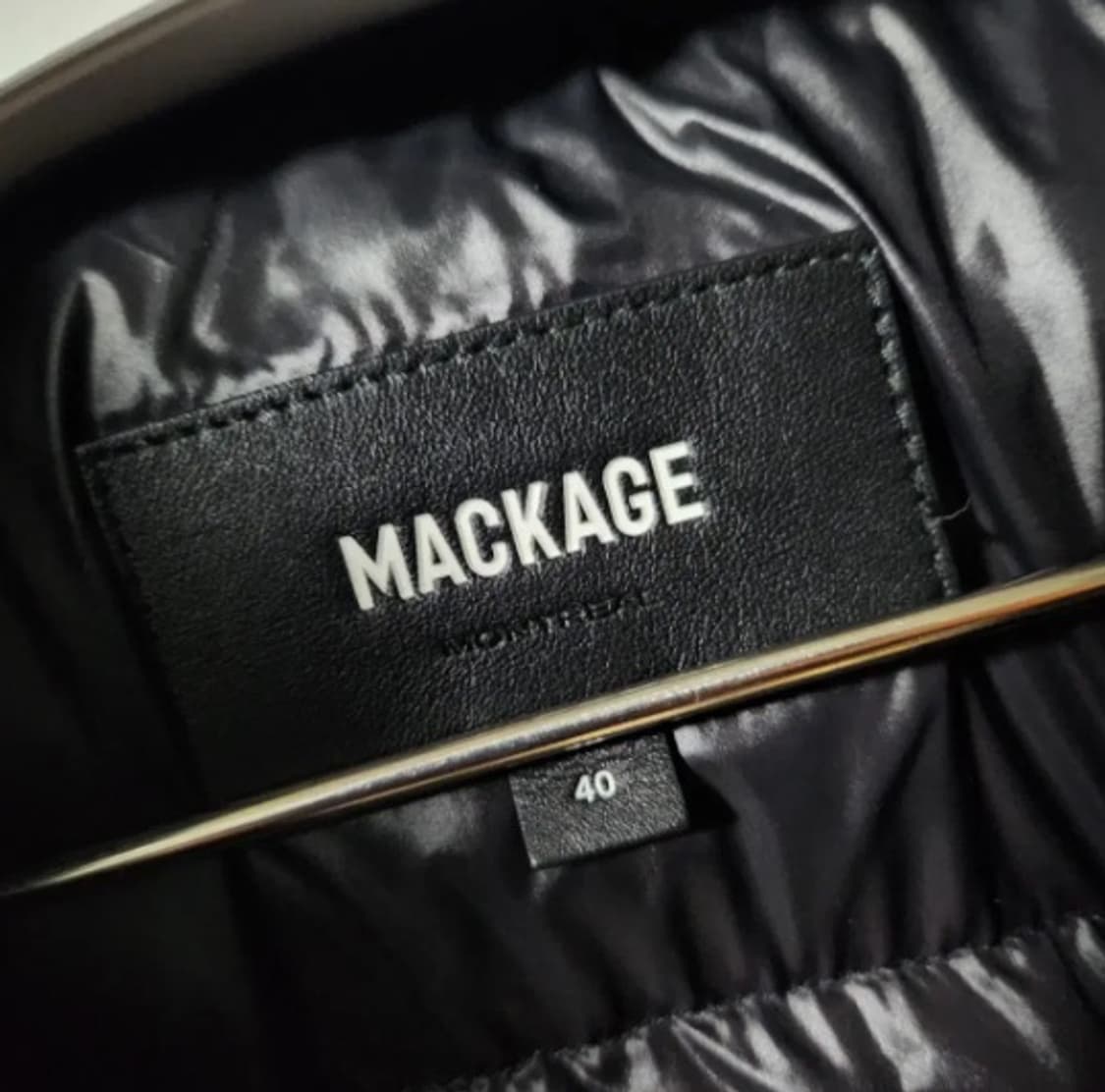 [정품] 맥케이지 블랙 폭스퍼 다운 자켓 40사이즈 / 컨디션 A 상품이미지4