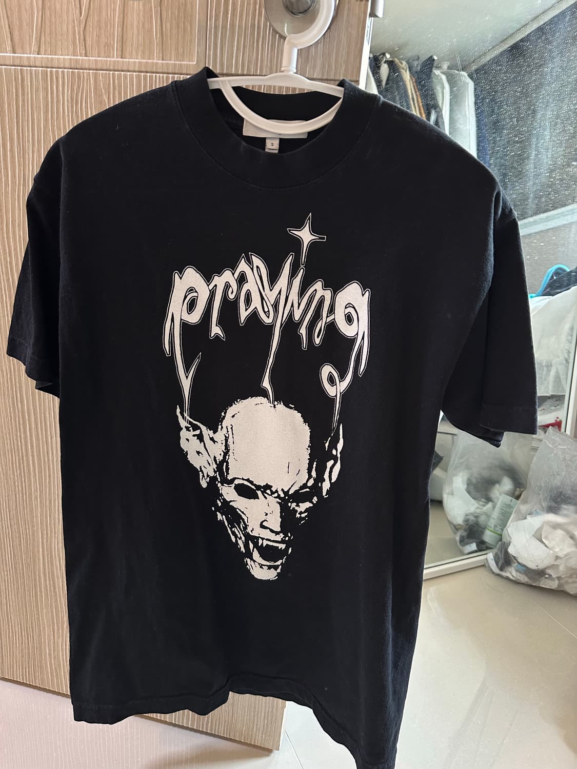 프레잉 데빌 반팔 상품이미지1