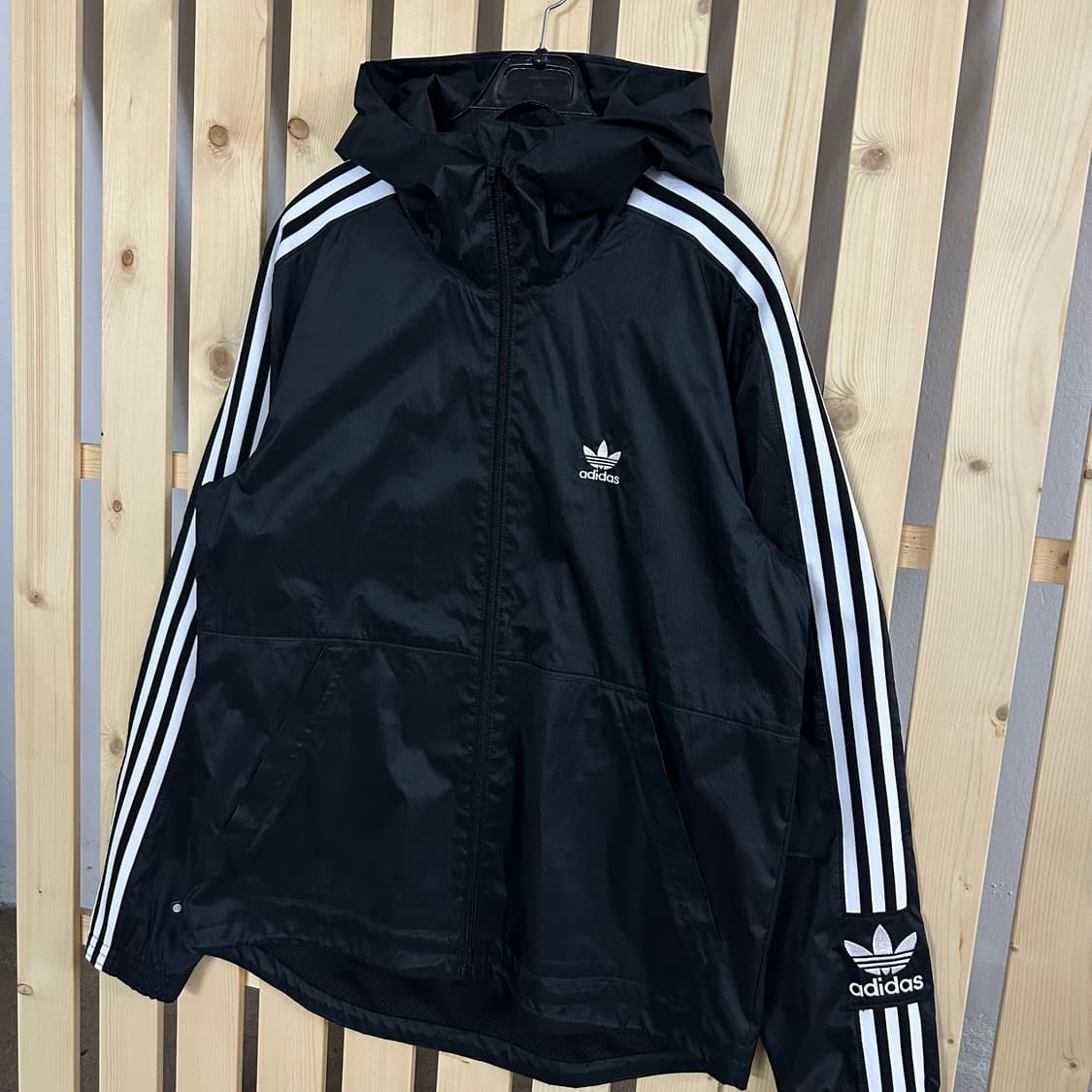 (L) 아디다스 락업 블랙 바람막이 자켓 상품이미지2