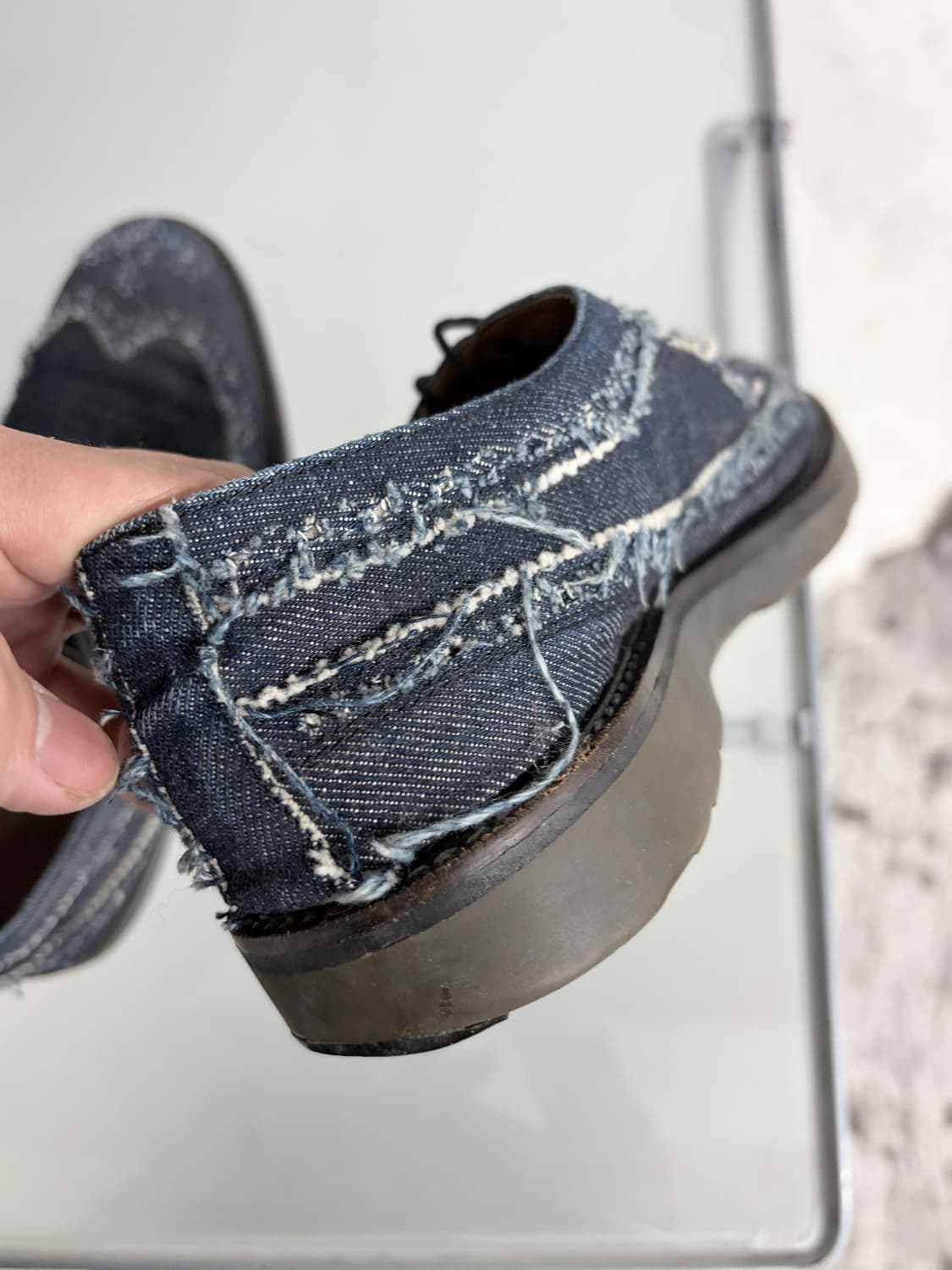 폴스미스 디스트레스드 윙팁 데님 슈즈 상품이미지6