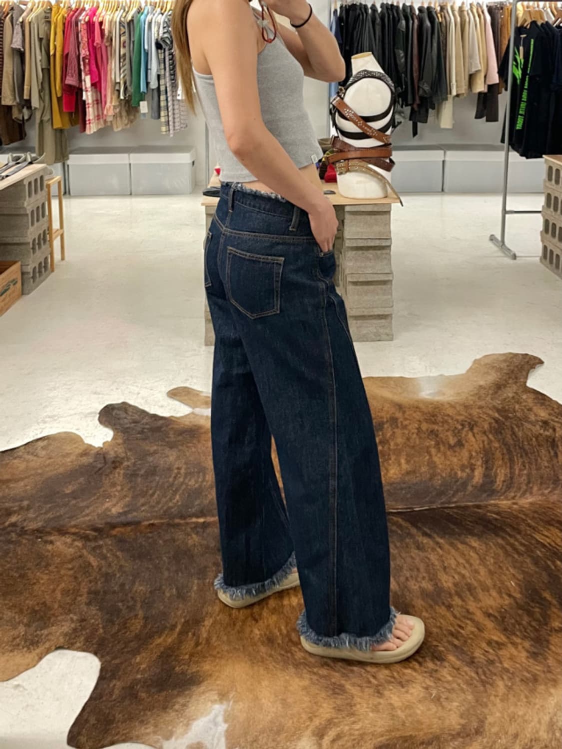 BEAMS cut-off wide denim pants 빔즈 컷오프 데님 상품이미지4
