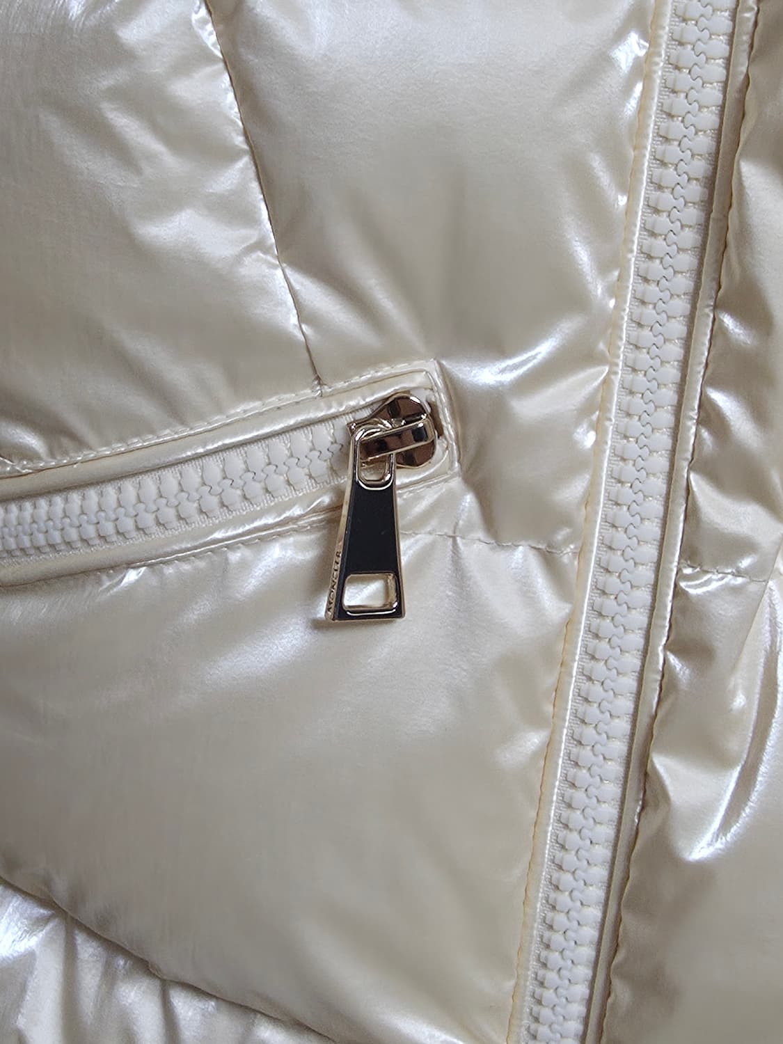 몽클레어 니트 집업 자켓 새상품 14A 상품이미지5