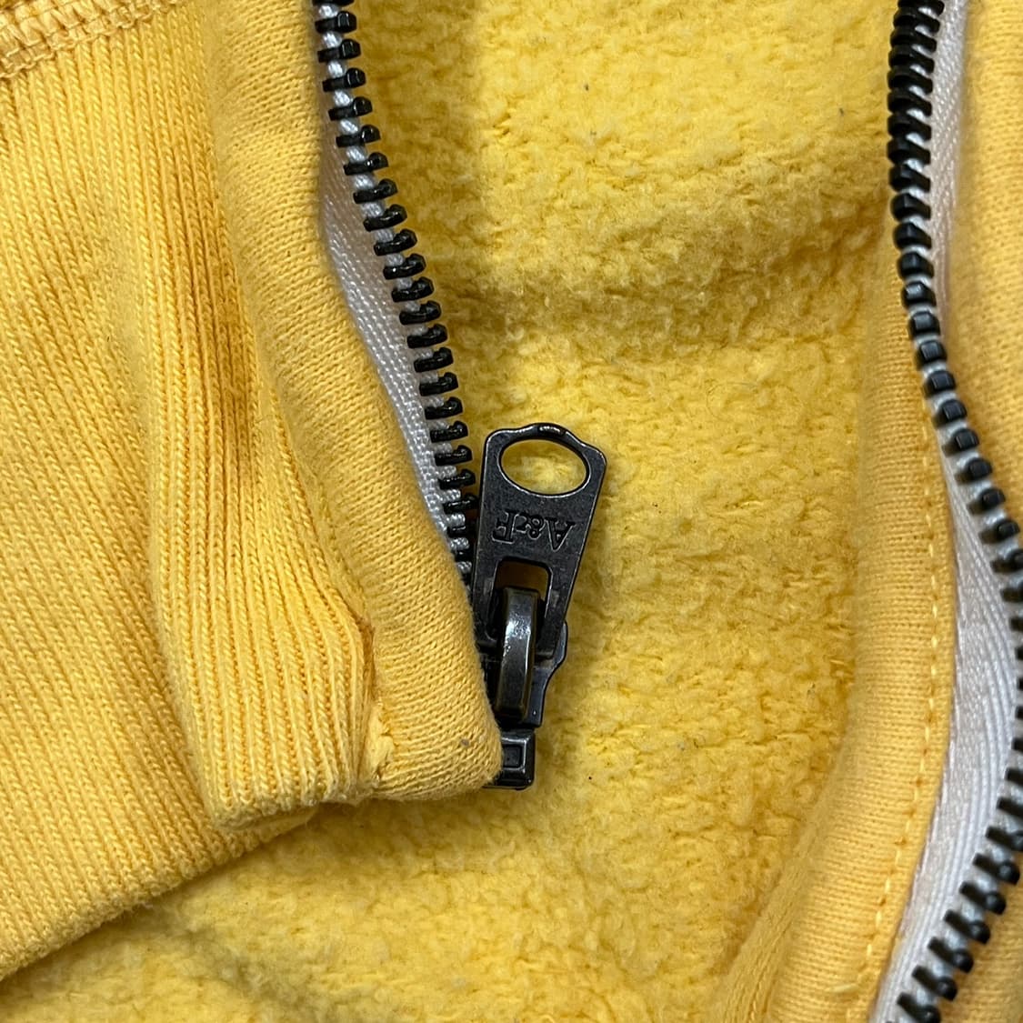 옐로우 레터링 아베크롬비 후드집업 상품이미지7