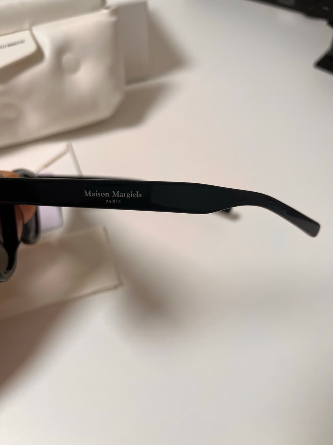 젠틀몬스터 마르지엘라 mm007-01 블랙 상품이미지6