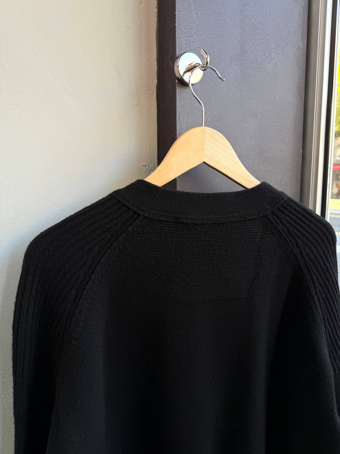 M/ 준지 23FW 팬시얀 오버 가디건 상품이미지9