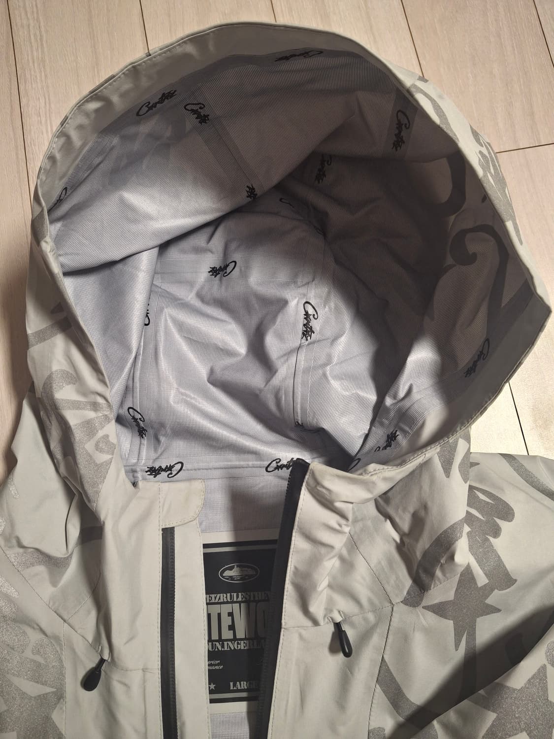 Corteiz 코르테이즈 워터프루프 쉘 자켓 L입니다 상품이미지2