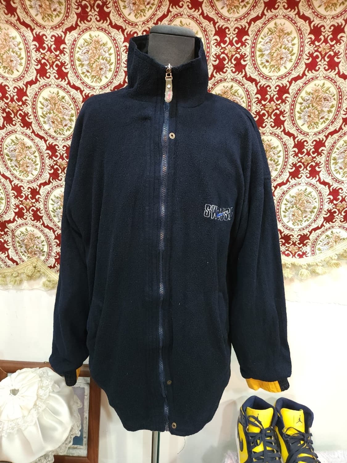 나이키 90s 빅 스우시 양면 바람막이 후리스 점퍼

 상품이미지2