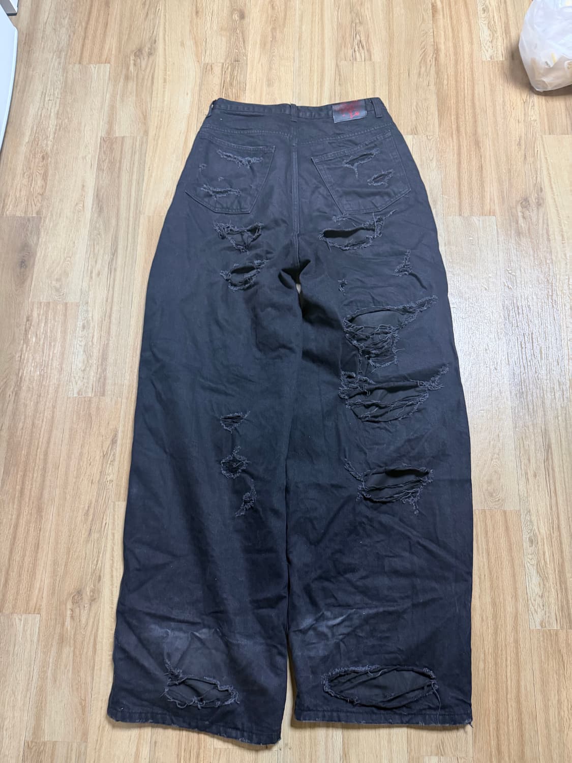 에모스탠스클럽 바지 2사이즈 상품이미지2