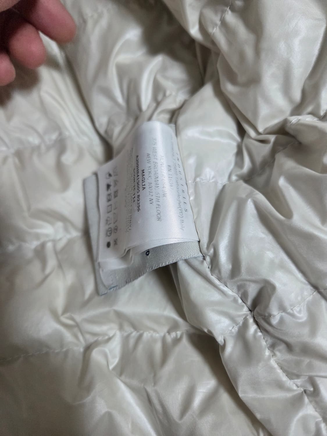 몽클레어x아미 패딩블루종 상품이미지3