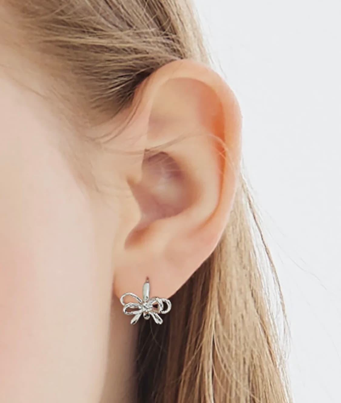 브이브이브이 더블 리본 미니 원터치 링 귀걸이 팝니다 상품이미지2