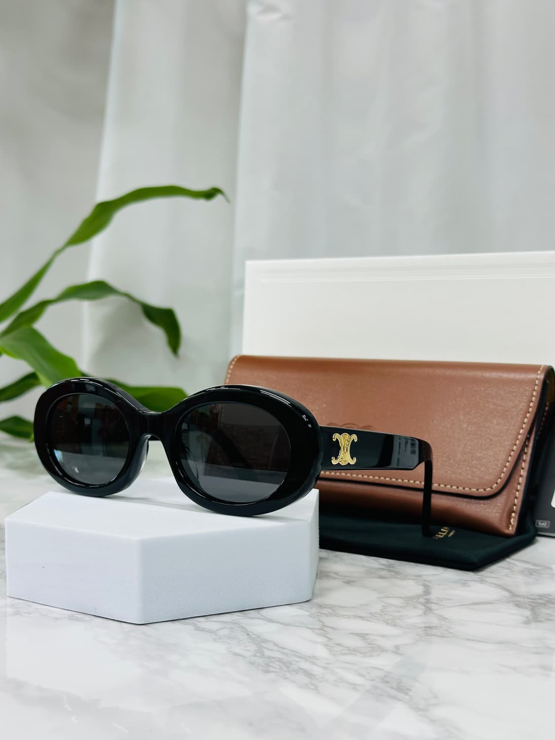 [정품] 셀린느 트리옹프 01 선글라스 블랙 상품이미지2