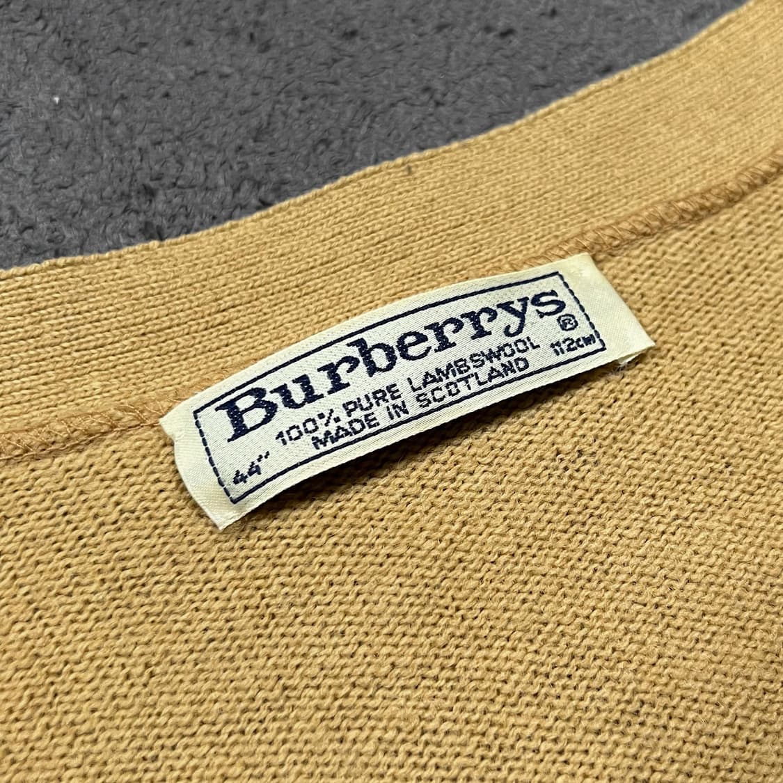 버버리 노바체크 울 가디건 상품이미지4