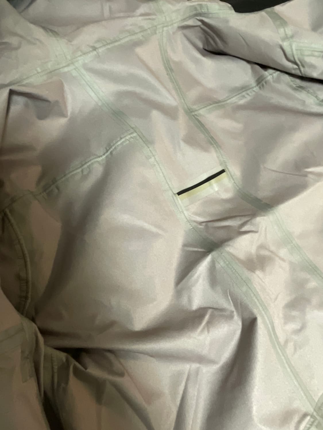 새상품) 아레나 방수 자켓 M 상품이미지4