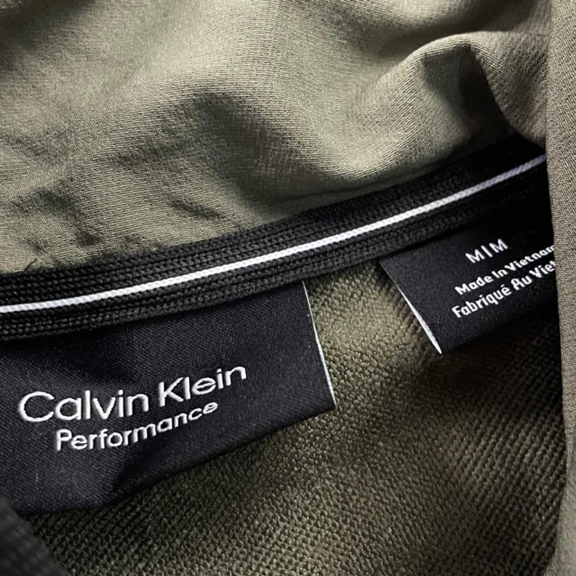 100 캘빈클라인 바람막이  상품이미지3