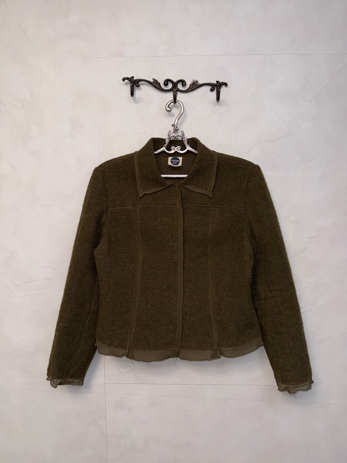 HIROKO KOSHINO khaki wool slit setup 상품이미지5