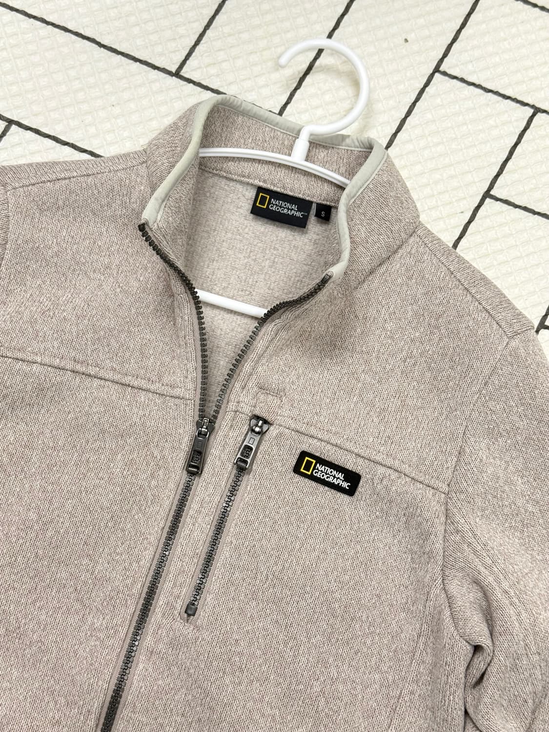 여성 90 S / 내셔널지오그래픽 후리스 집업 베이지 상품이미지3