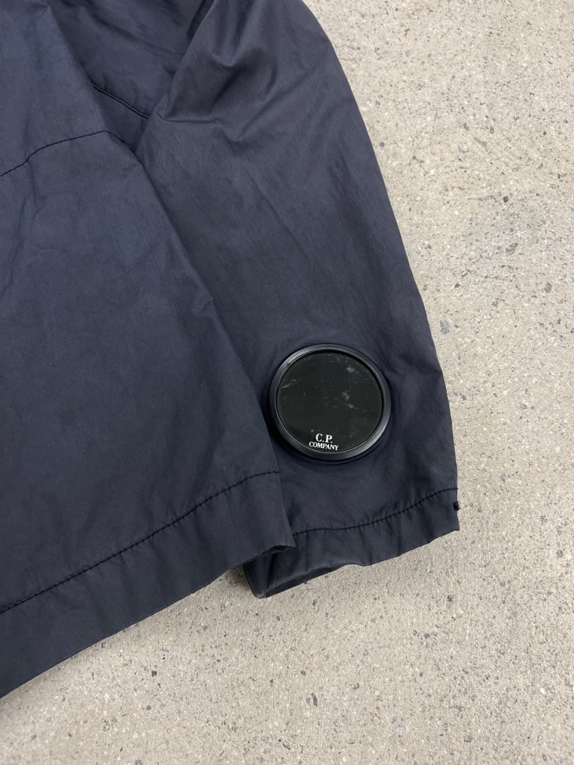 CP컴퍼니 시계창 렌즈와펜 나일론 자켓 상품이미지5