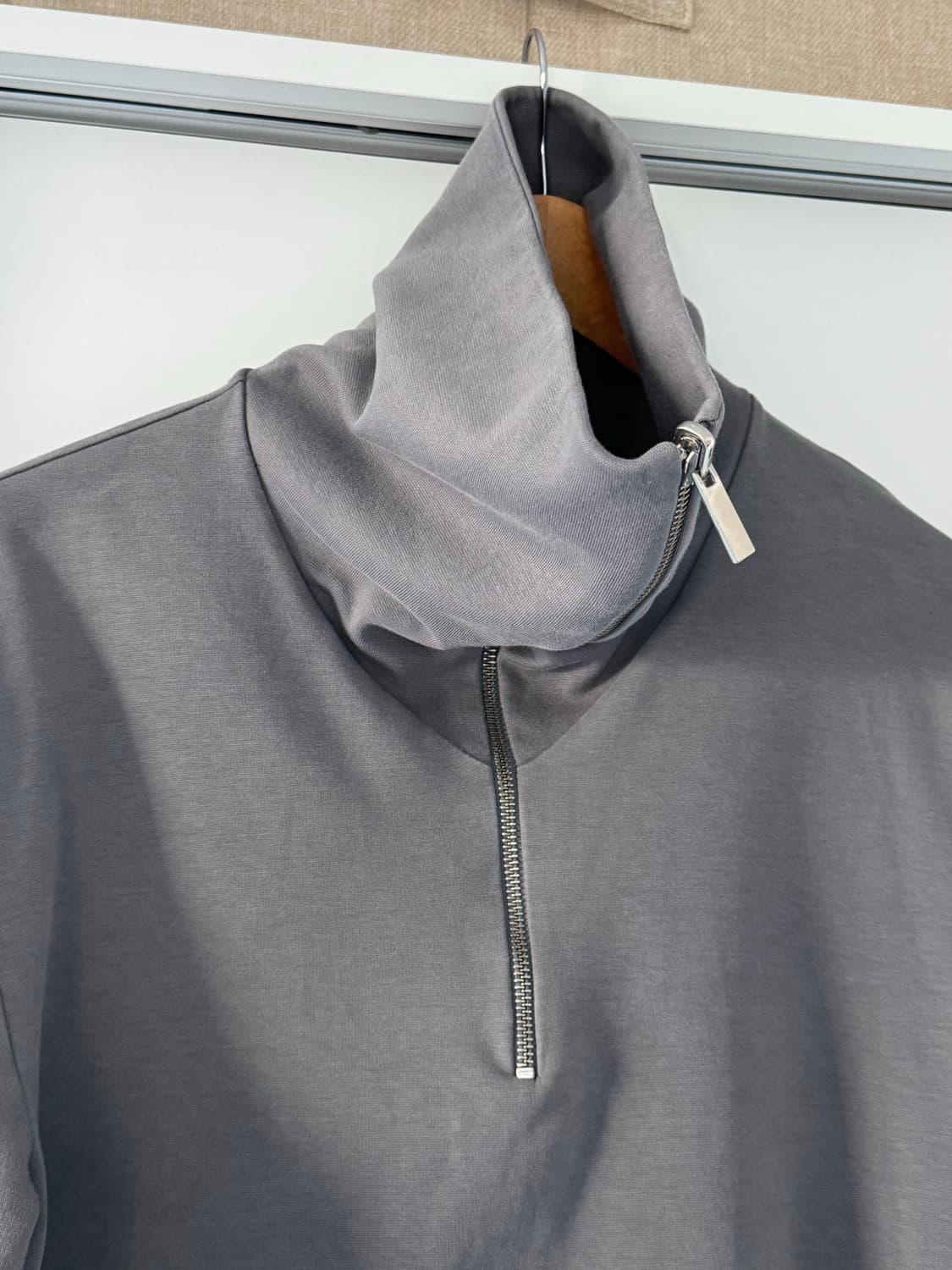 COS 코스 하프 집업 스웨트셔츠 L 상품이미지3