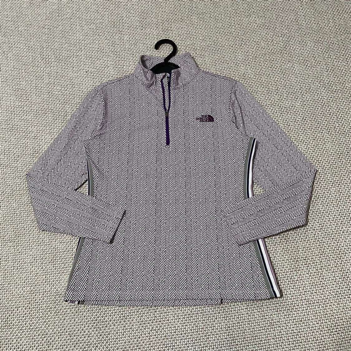 노스페이스 여성 반집업 기능티 6724 상품이미지1