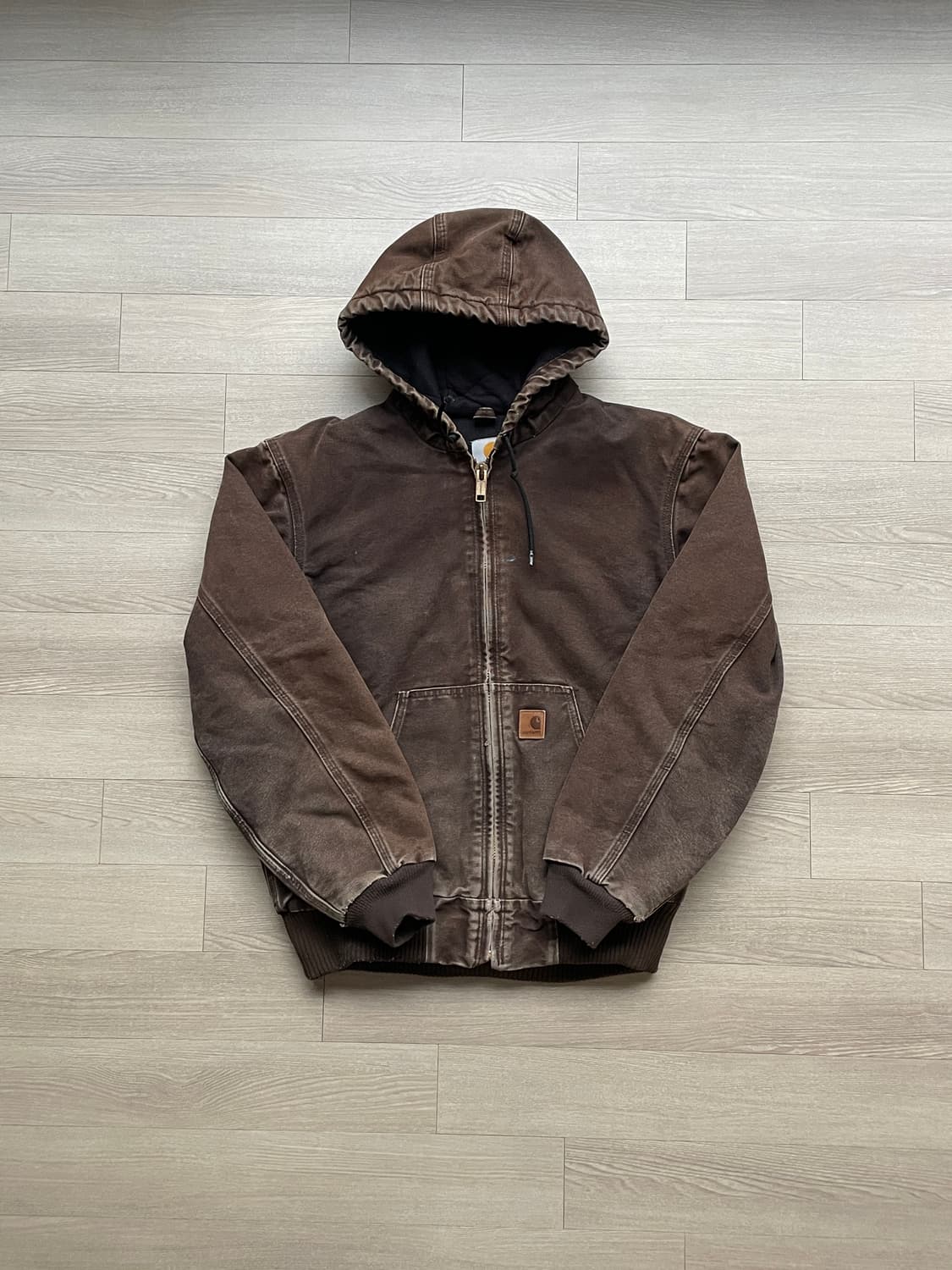 칼하트 j130 DKB 다크 브라운 액티브 자켓 샌드스톤 상품이미지1