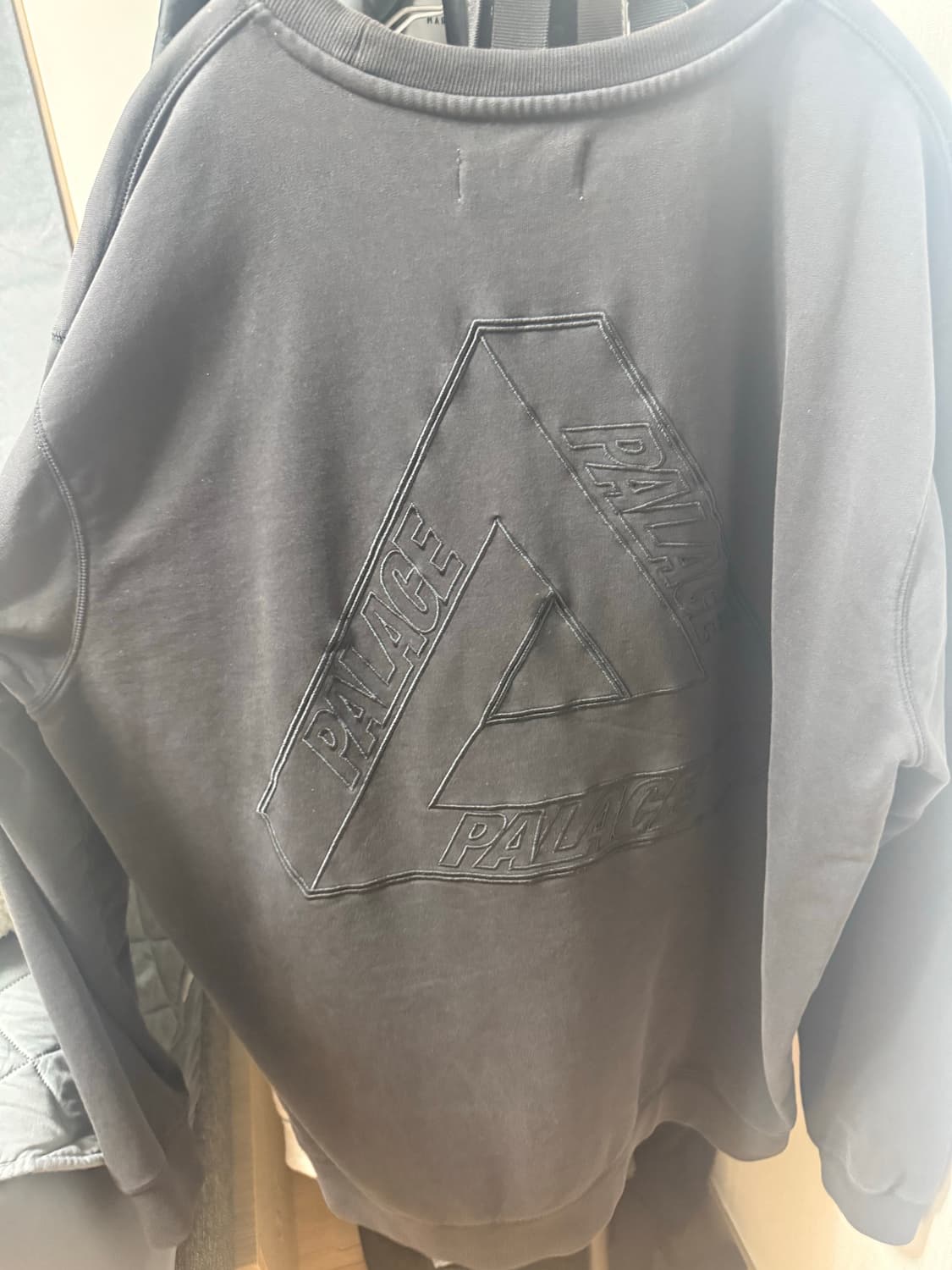 팔라스 p3 크루넥 상품이미지1