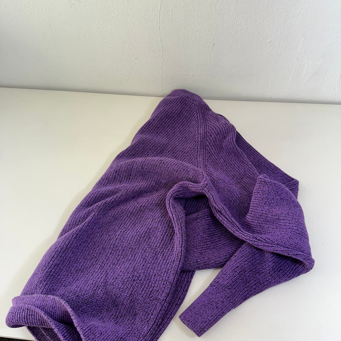 95 라코스테 퍼플블랙 기본로고 라운드 나염면니트 상품이미지4