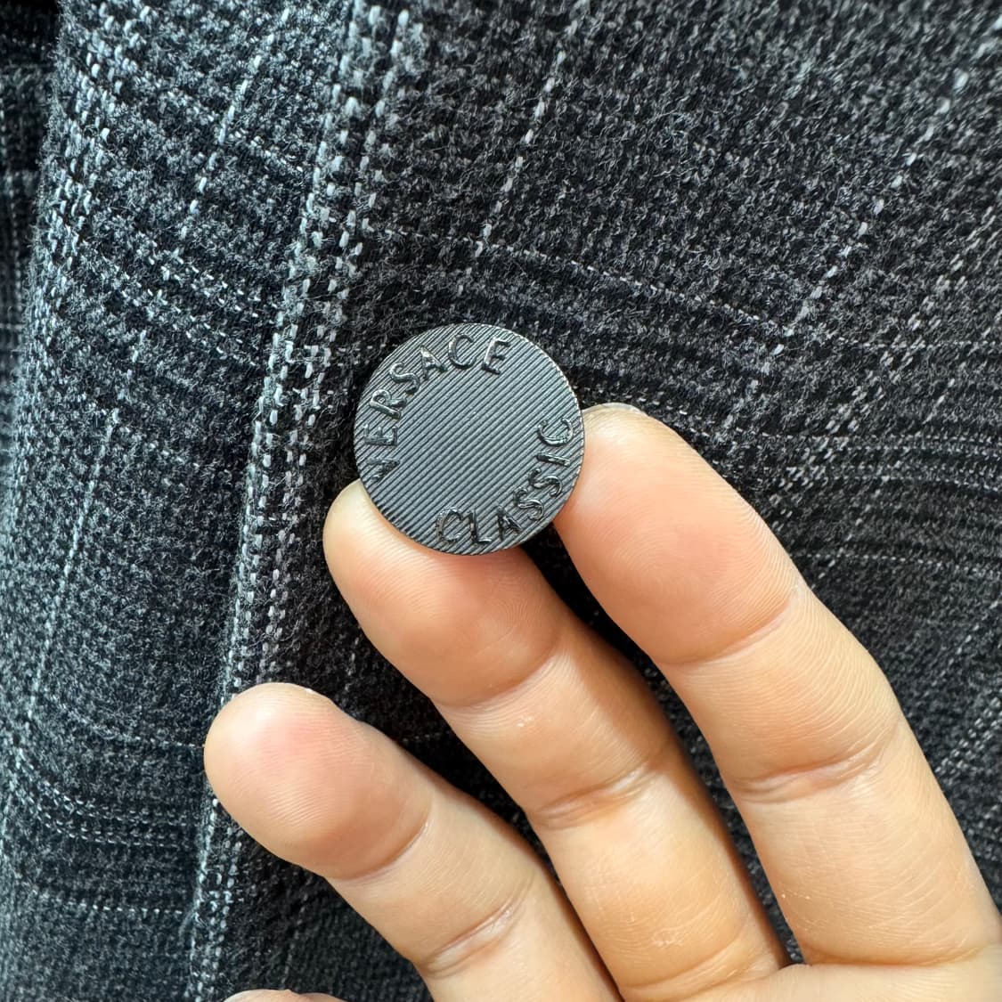 베르사체 클래식 투버튼 체크 블레이저 자켓 (XL)  상품이미지3