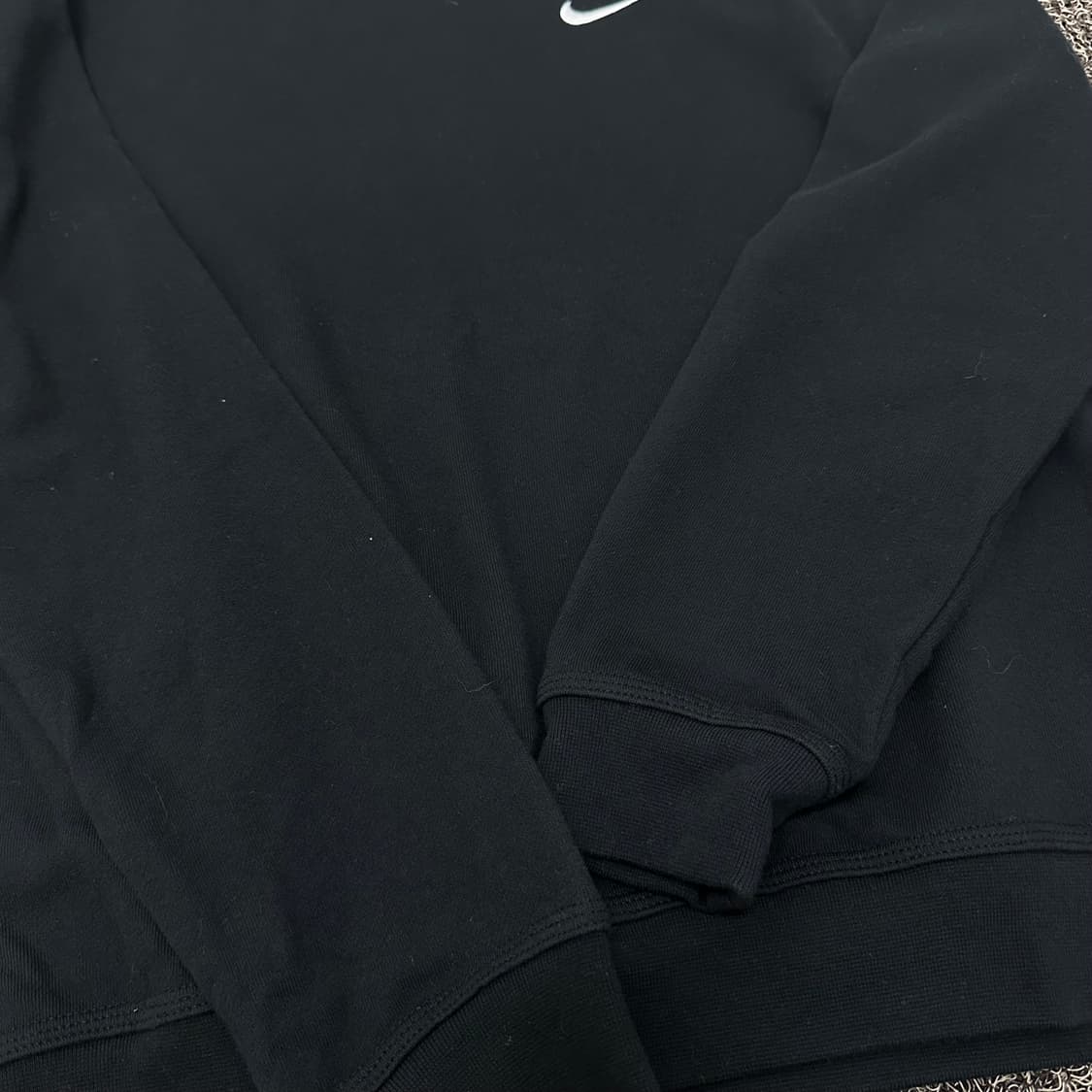 [새상품] NIKE 나이키 맨투맨 블랙 XL 상품이미지4