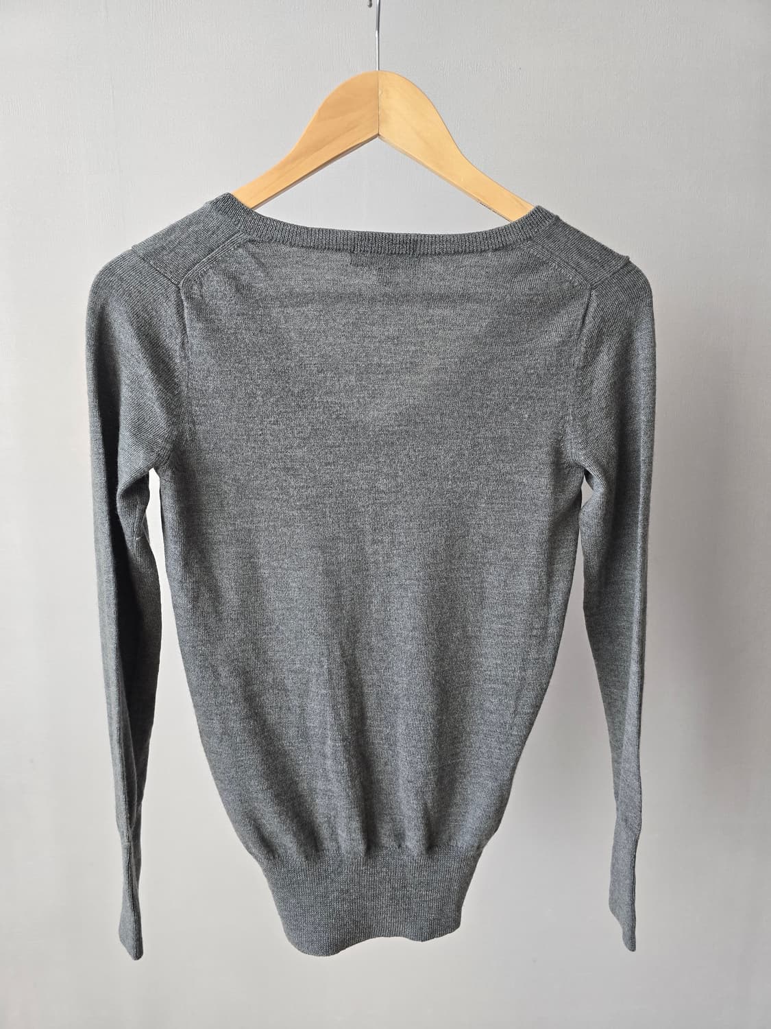 GAP 이탈리안 메리노울 회색 브이넥 가디건 상품이미지4