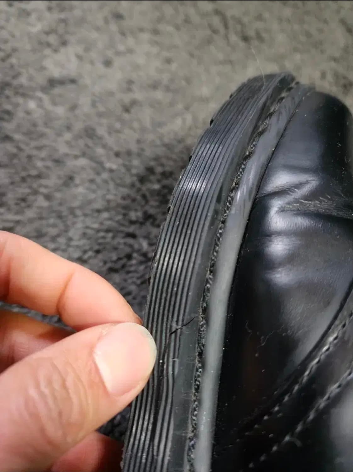 닥터마틴 모노 블랙 더비슈즈 UK7 사이즈 상품이미지8