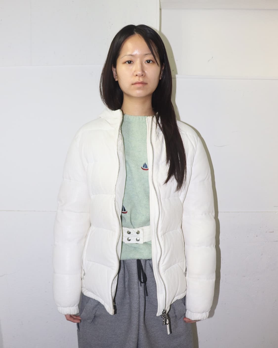 프라다 포 레더 푸퍼 화이트 상품이미지1