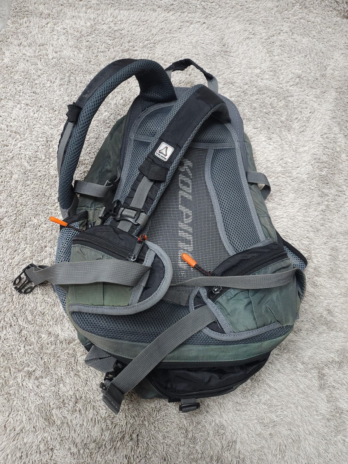 콜핑 마그마 25+5 등산 배낭 30리터 상품이미지4