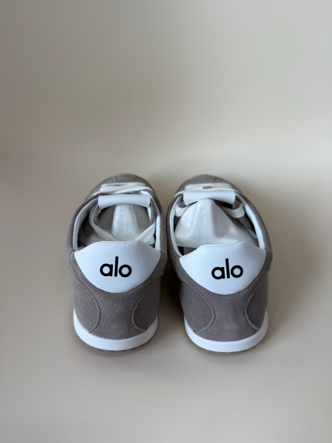 알로 요가 선셋 스니커즈 코코아 상품이미지5