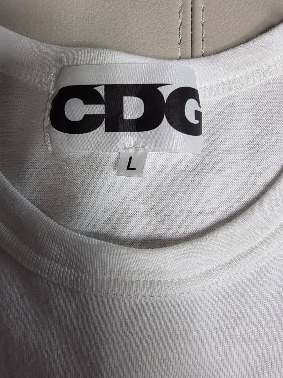 cdg 반팔 L 상품이미지2