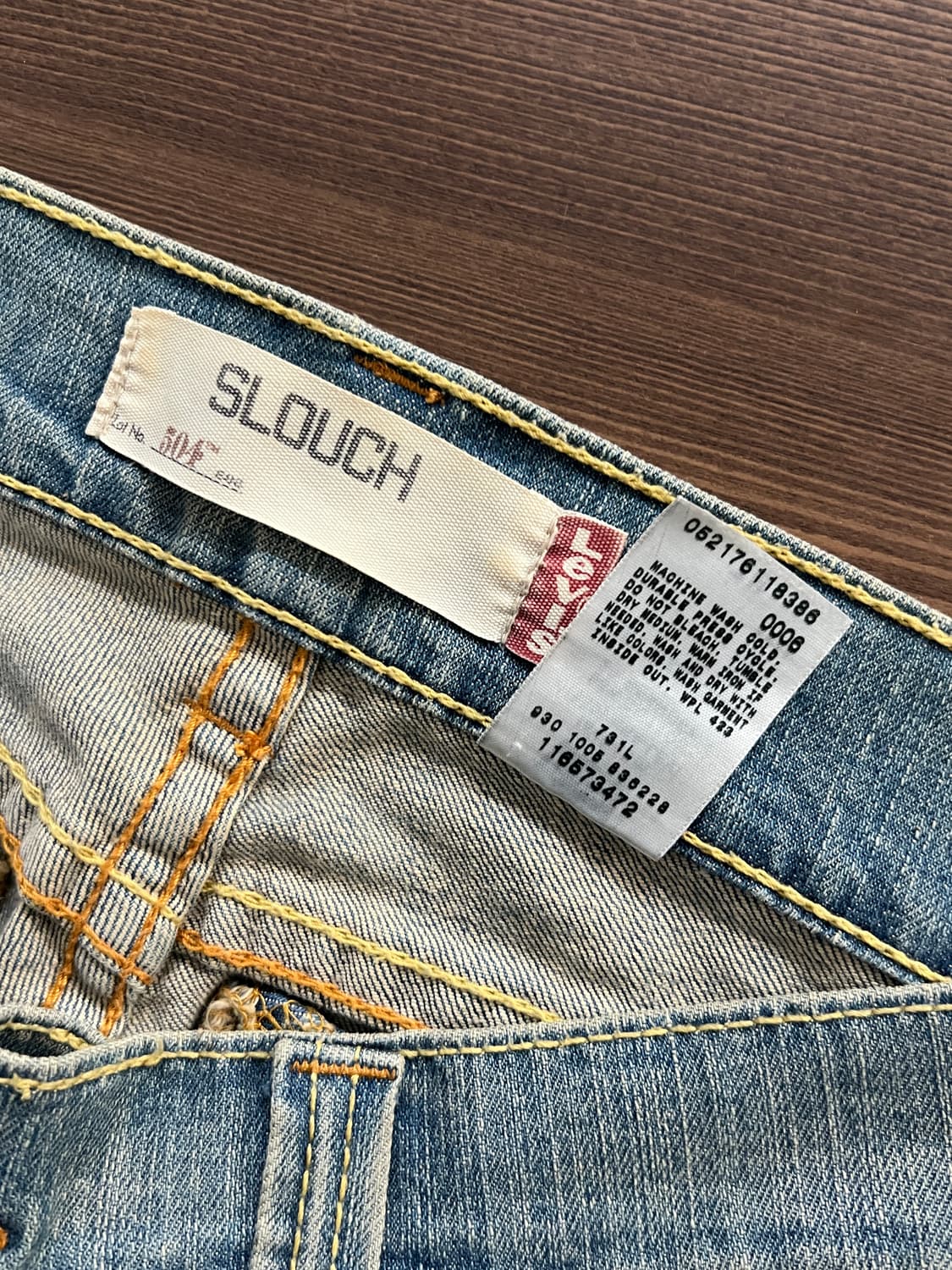 Levis 리바이스 504 슬러치 나팔핏 부츠컷 데님 팬츠 상품이미지7