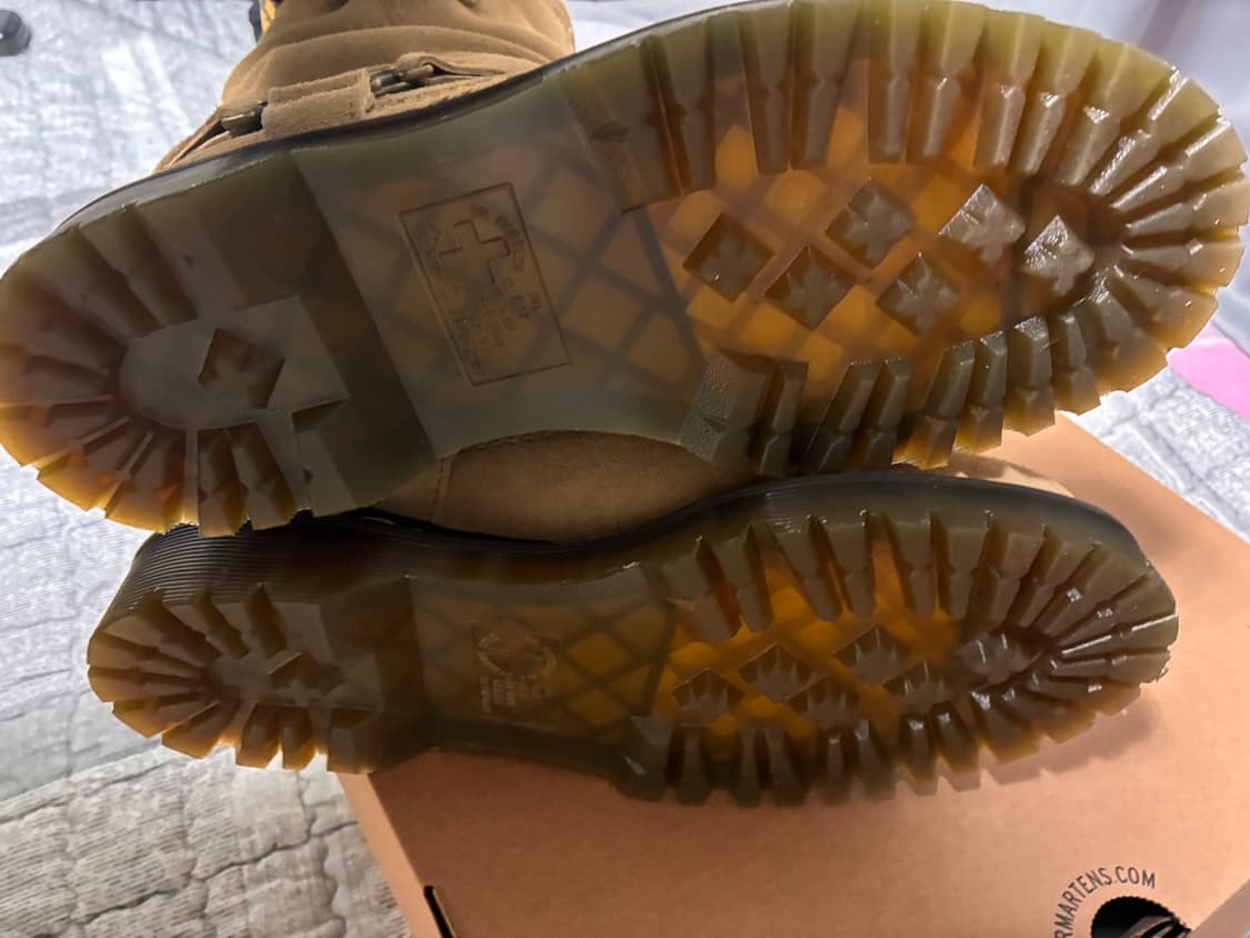 닥터마틴 애니스톤 스웨이드 탄 엔지니어부츠 상품이미지5